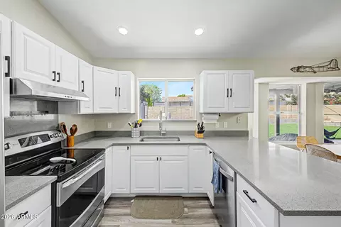 Kitchen - 6050 E Ingram St, Mesa, AZ 85205 photo 3 of 3
