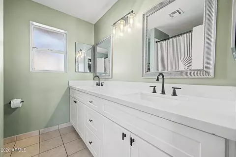 Bath - 6050 E Ingram St, Mesa, AZ 85205 photo 1 of 2