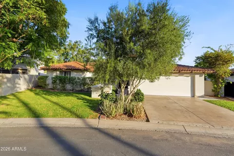 Exterior - 3187 E Berridge Ln, Phoenix, AZ 85016 photo 2 of 10