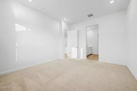 Bedroom - 1734 E Questa Dr, Phoenix, AZ 85024 photo 2 of 5