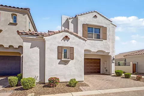 Exterior - 2442 E Lark St, Gilbert, AZ 85297 photo 3 of 8