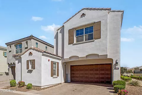 Exterior - 2442 E Lark St, Gilbert, AZ 85297 photo 4 of 8