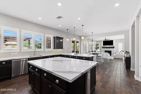 Kitchen - 7573 S Frontier St, Gilbert, AZ 85298 photo 6 of 6