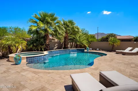 Exterior - 7573 S Frontier St, Gilbert, AZ 85298 photo 4 of 10