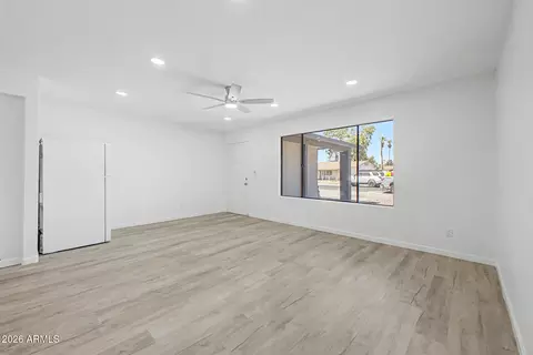 Living - 2613 E Michigan Ave, Phoenix, AZ 85032 photo 2 of 5