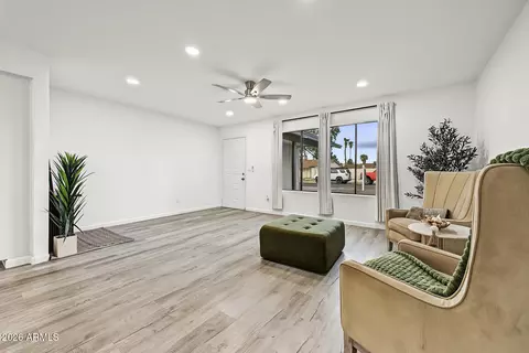 Living - 2613 E Michigan Ave, Phoenix, AZ 85032 photo 1 of 2