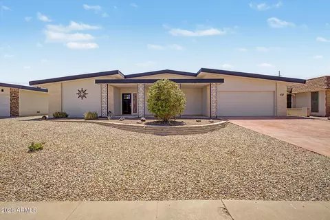 11001 W Granada Dr, Sun City, AZ 85373
