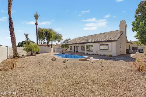 Exterior - 13253 S 35th Ct, Phoenix, AZ 85044 photo 2 of 9