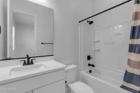 Bath - 4630 S Ferric --, Mesa, AZ 85212 photo 5 of 8