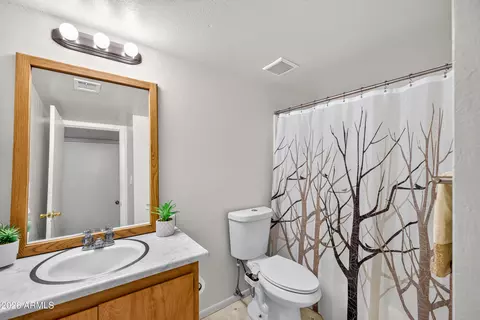 Bath - 4950 E Broken Bow Dr, Flagstaff, AZ 86004 photo 2 of 2