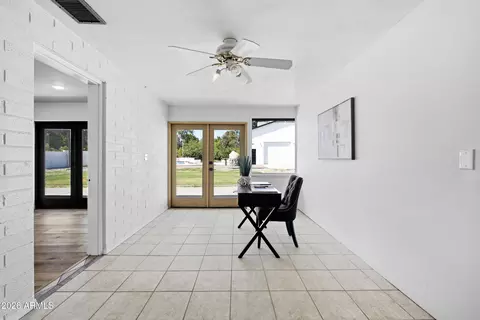 Entry Way - 3312 E Flower St, Phoenix, AZ 85018 photo 2 of 2