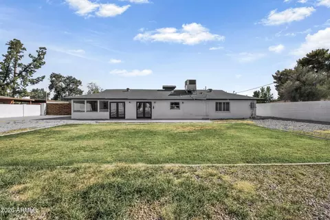 Exterior - 3312 E Flower St, Phoenix, AZ 85018 photo 4 of 6