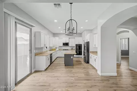 Entry Way - 16773 W Apache St, Goodyear, AZ 85338 photo 2 of 5