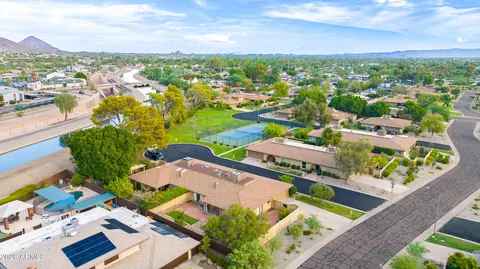 View/Area - 1106 E Wagon Wheel Dr, Phoenix, AZ 85020 photo 6 of 8