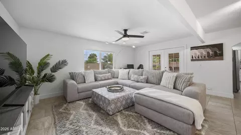 Living - 11031 S Bannock St, Phoenix, AZ 85044 photo 2 of 2