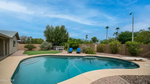 Exterior - 11031 S Bannock St, Phoenix, AZ 85044 photo 6 of 7