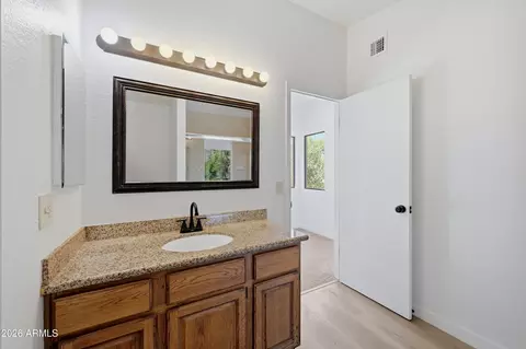 Bath - 14433 S 41st Pl, Phoenix, AZ 85044 photo 6 of 6