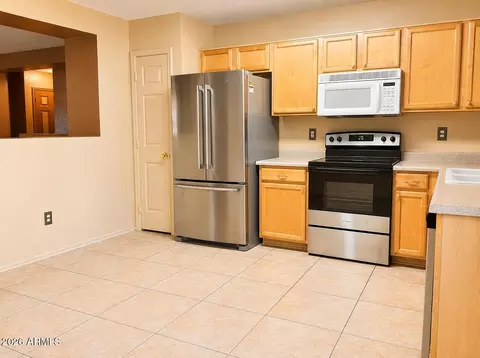 Kitchen - 2196 S Lawther Dr, Apache Junction, AZ 85120 photo 1 of 4