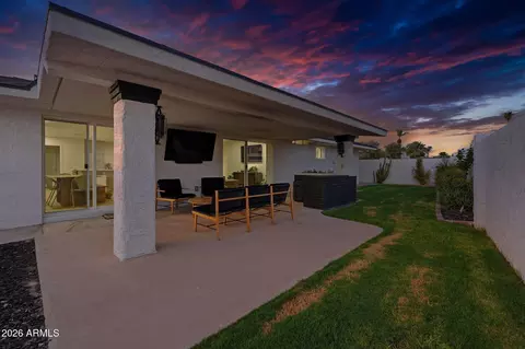 Exterior - 1703 E Laguna Dr, Tempe, AZ 85282 photo 15 of 22