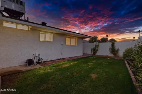 Exterior - 1703 E Laguna Dr, Tempe, AZ 85282 photo 16 of 22
