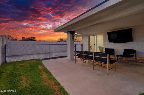 Exterior - 1703 E Laguna Dr, Tempe, AZ 85282 photo 14 of 22