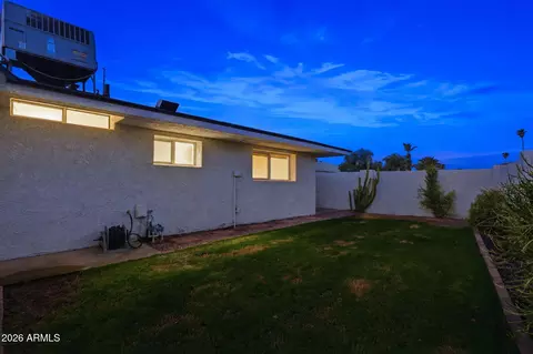 Exterior - 1703 E Laguna Dr, Tempe, AZ 85282 photo 20 of 22
