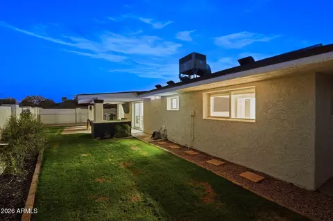 Exterior - 1703 E Laguna Dr, Tempe, AZ 85282 photo 19 of 22