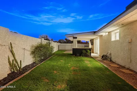 Exterior - 1703 E Laguna Dr, Tempe, AZ 85282 photo 18 of 22