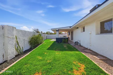 Exterior - 1703 E Laguna Dr, Tempe, AZ 85282 photo 3 of 22