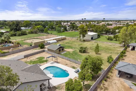 View/Area - 848 S 131st St, Gilbert, AZ 85233 photo 20 of 22
