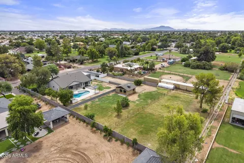 View/Area - 848 S 131st St, Gilbert, AZ 85233 photo 21 of 22
