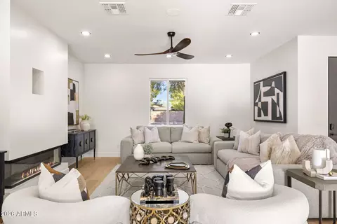 Living - 848 S 131st St, Gilbert, AZ 85233 photo 3 of 4