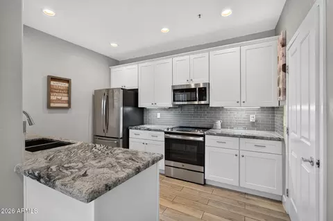 11260 N 92nd St #1006, Scottsdale, AZ 85260