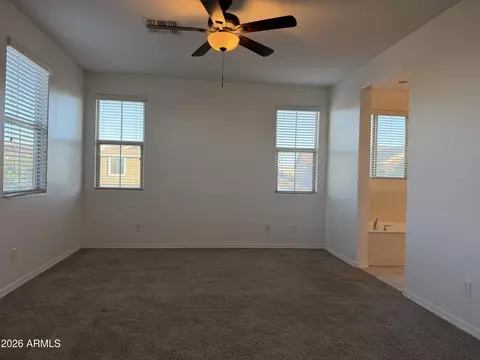 Living - 2275 S Agnes Ln, Gilbert, AZ 85295 photo 2 of 2
