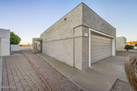 Exterior - 6120 E Augusta Cir, Mesa, AZ 85215 photo 5 of 6