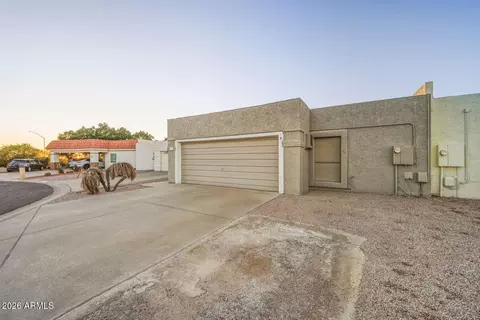 Exterior - 6120 E Augusta Cir, Mesa, AZ 85215 photo 6 of 6
