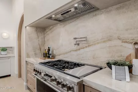 Kitchen - 3301 Elm St, Phoenix, AZ 85018 photo 7 of 7