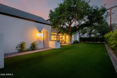 Exterior - 3301 Elm St, Phoenix, AZ 85018 photo 4 of 9