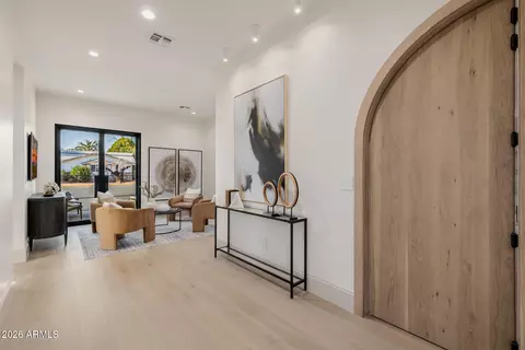 Entry Way - 3301 Elm St, Phoenix, AZ 85018 photo 3 of 5