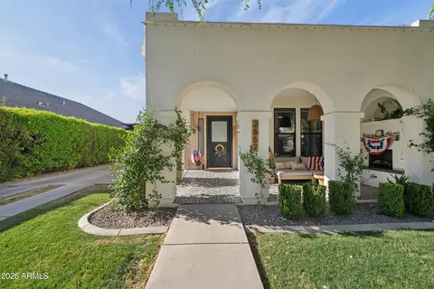 Exterior - 2662 E Valencia St, Gilbert, AZ 85296 photo 1 of 8