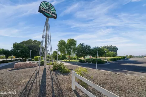 Exterior - 2662 E Valencia St, Gilbert, AZ 85296 photo 8 of 8