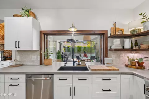 Kitchen - 2662 E Valencia St, Gilbert, AZ 85296 photo 5 of 6