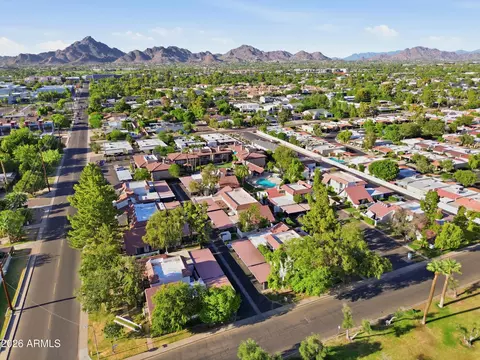View/Area - 2810 E Glenrosa Ave #16, Phoenix, AZ 85016 photo 6 of 6