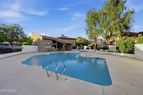Exterior - 2810 E Glenrosa Ave #16, Phoenix, AZ 85016 photo 6 of 7