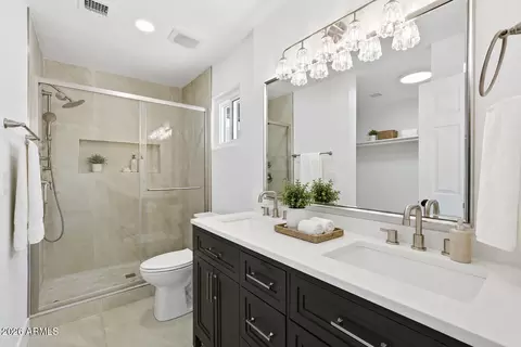 Bath - 3705 E Forge Cir, Mesa, AZ 85206 photo 2 of 2