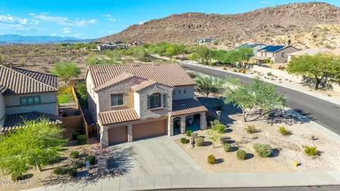 9102 W White Feather Ln, Peoria, AZ 85383