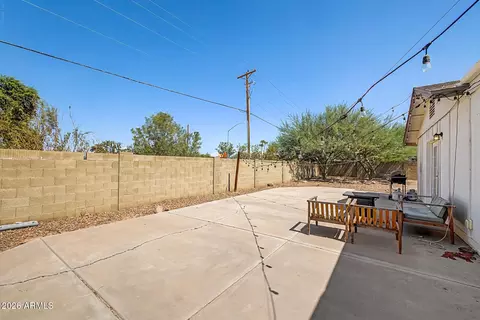 Exterior - 3158 E Gable Cir, Mesa, AZ 85204 photo 2 of 5
