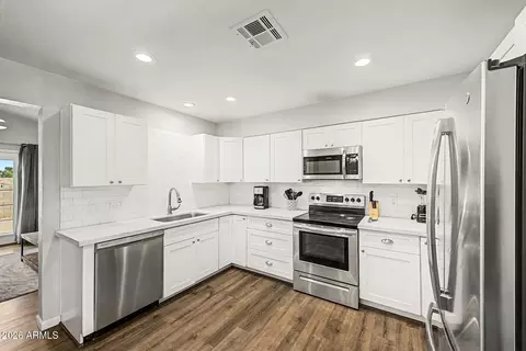 Kitchen - 3158 E Gable Cir, Mesa, AZ 85204 photo 3 of 3