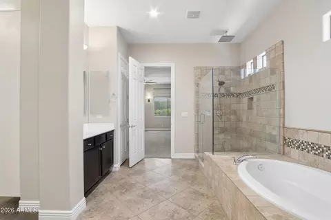 Bath - 3153 E Red Oak Ct, Gilbert, AZ 85297 photo 2 of 3