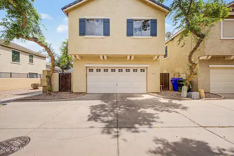 Exterior - 92 E Palomino Dr, Gilbert, AZ 85296 photo 9 of 9